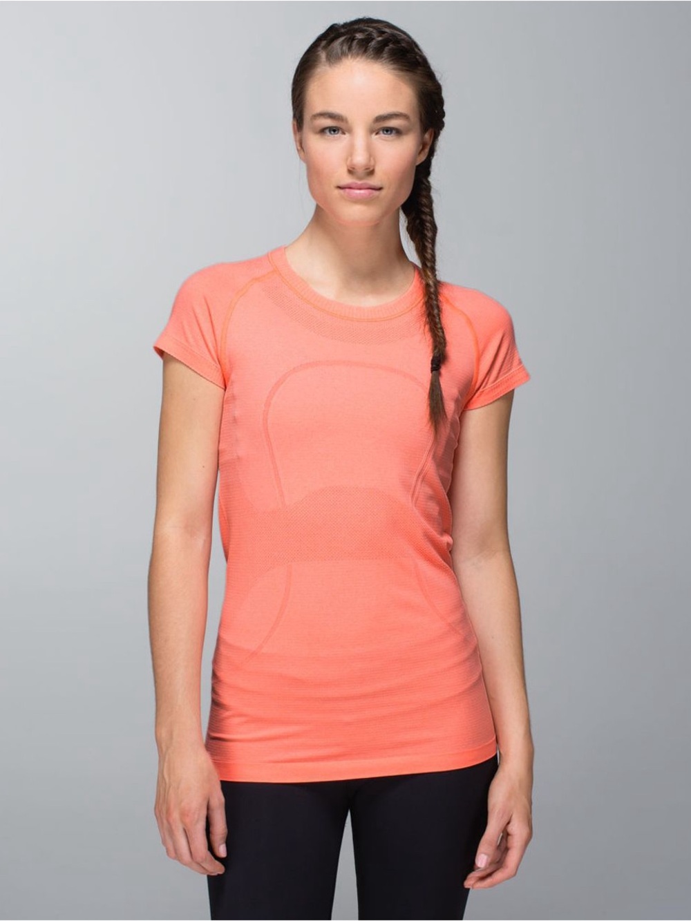 Lululemon /// Women’s Run: Swiftly Tech Short Sleeve - Heathered Light Flare